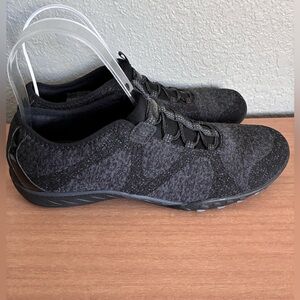 Skechers Relaxed Fit® Air Cooled Memory Foam Women's Slip-On Shoes size 8.5